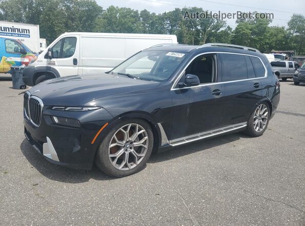 5UX23EM00R9S28854 2024 BMW X7 Черный 