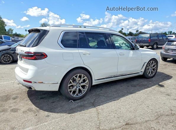 5UX23EM00R9T80911 2024 BMW X7 White Tył prawy