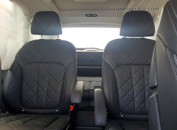 5UX23EM01P9R09411 2023 BMW X7 Blue Widok tylnych siedzeń