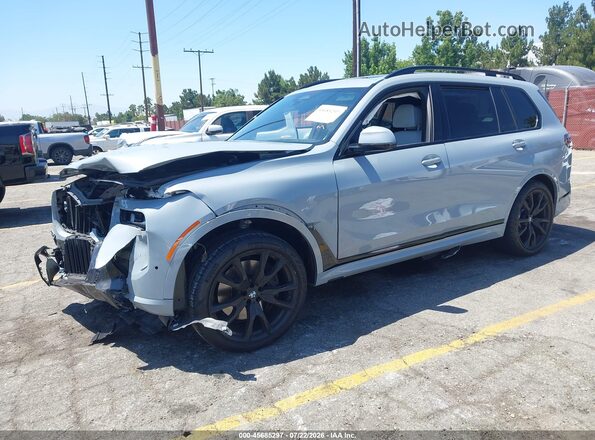 5UX23EM01R9S97181 2024 BMW X7 Gray Передня ліва чверть