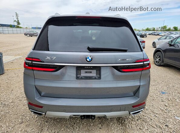 5UX23EM01S9Z89639 2025 BMW X7 Серебряный Вид сзади