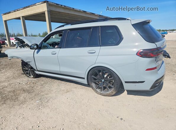 5UX23EM02T9328509 2026 BMW X7 Gray Задня ліва чверть
