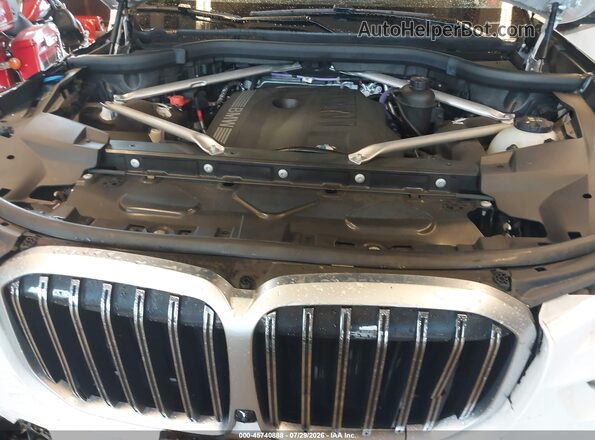 5UX23EM03P9R65527 2023 BMW X7 Белый Вид сзади