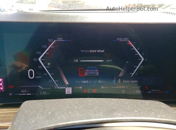 5UX23EM03R9U54435 2024 BMW X7 Gray Widok zestawu wskaźników
