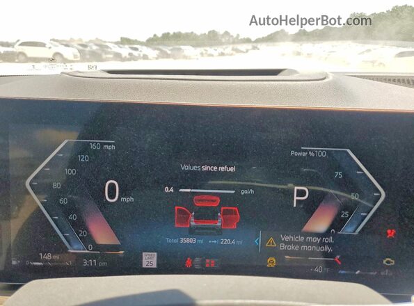 5UX23EM03R9V72744 2024 BMW X7 Silver Instrument cluster view