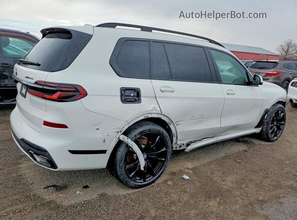 5UX23EM03S9Z35937 2025 BMW X7 White Tył prawy
