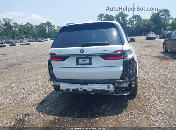 5UX23EM04R9W04519 2024 BMW X7 Белый 