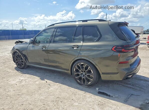 5UX23EM04S9Y67938 2025 BMW X7 Зеленый Задняя левая четверть