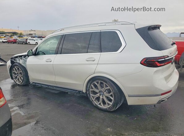 5UX23EM04V9428758 2027 BMW X7 Белый Задняя левая четверть