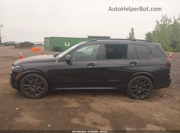 5UX23EM05S9X70280 2025 BMW X7 Black Widok wnętrza 360 stopni