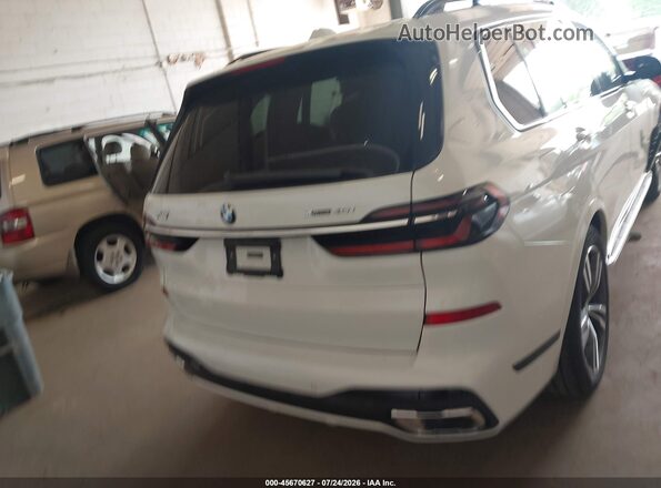 5UX23EM06V9428938 2027 BMW X7 White 