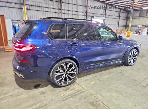 5UX23EM09S9008392 2025 BMW X7 Blue Հետևի աջ