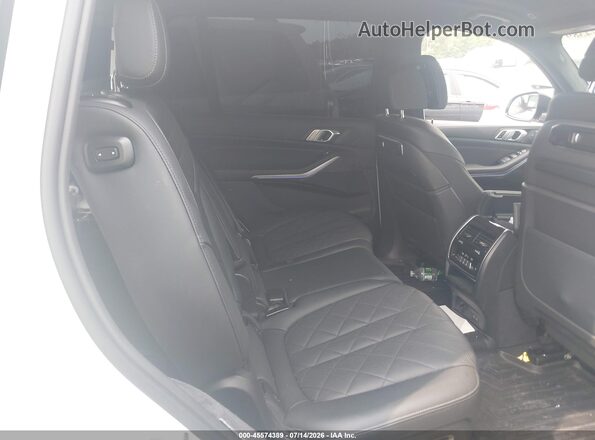 5UX23EM0XP9P30669 2023 BMW X7 White Vista de la etiqueta del VIN