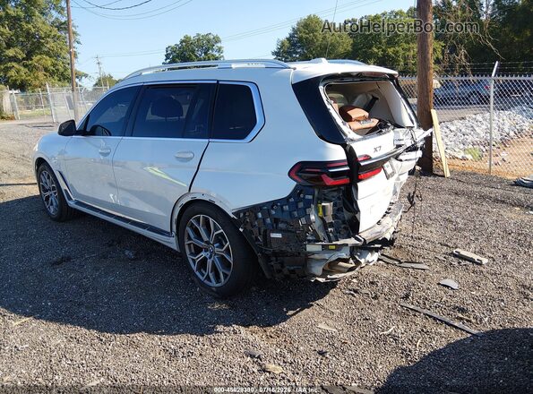 5UX23EM0XR9V51115 2024 BMW X7 White Задня ліва чверть