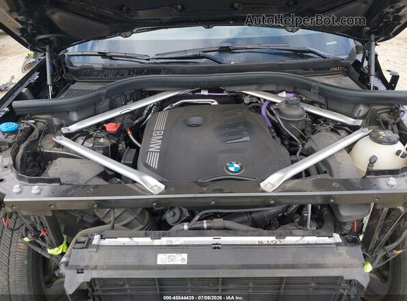 5UX23EU01R9V20576 2024 BMW X5 Black Вид ззаду