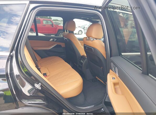 5UX23EU01R9V20576 2024 BMW X5 Black Вид наклейки з VIN-кодом