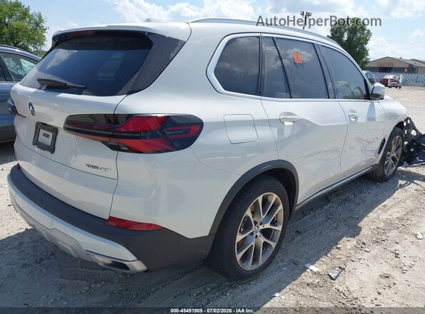 5UX23EU01R9V32193 2024 BMW X5 White Rear right