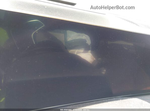 5UX23EU01R9V32193 2024 BMW X5 White Rear seats view