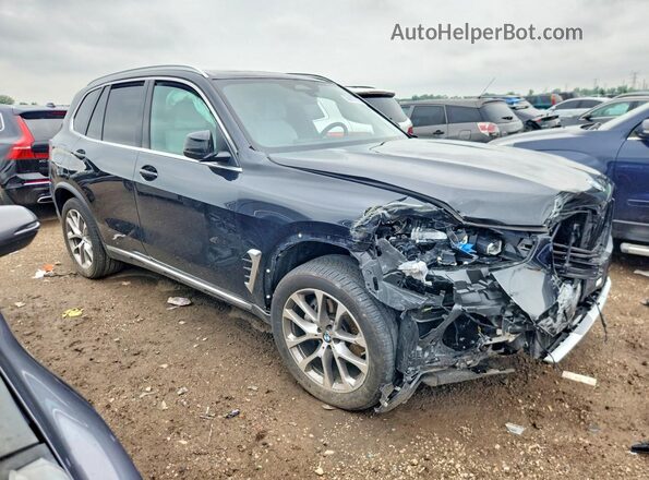 5UX23EU01S9Z30588 2025 BMW X5 Black Передня права чверть