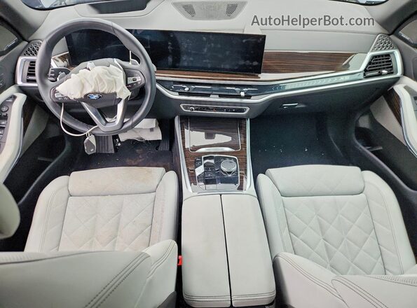 5UX23EU01S9Z30588 2025 BMW X5 Black Вид панелі приладів