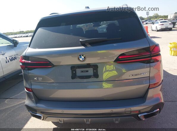 5UX23EU01T9105037 2026 BMW X5 Gray 