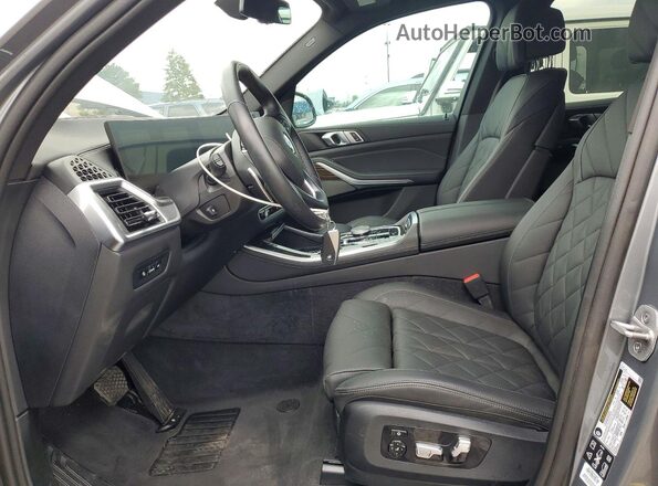 5UX23EU02S9X56191 2025 BMW X5 Silver წინა სალონის ხედი