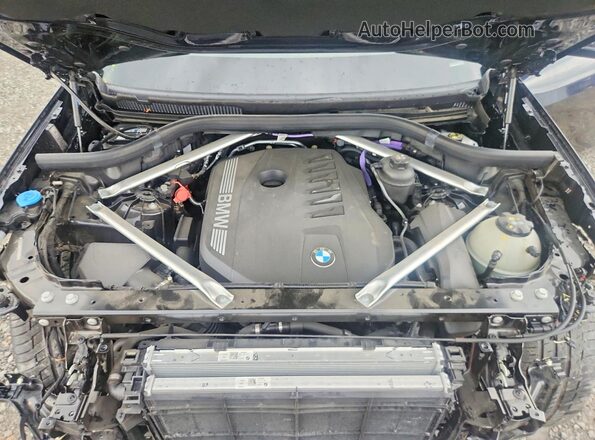 5UX23EU02S9X71287 2025 BMW X5 Black Вид підкапотного простору