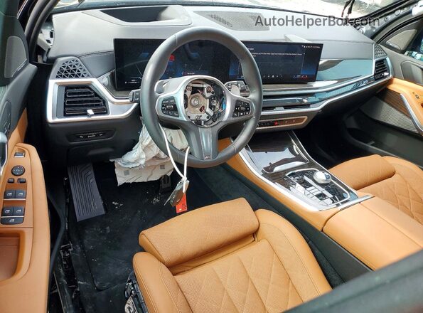 5UX23EU02S9X71287 2025 BMW X5 Black Вид панелі приладів