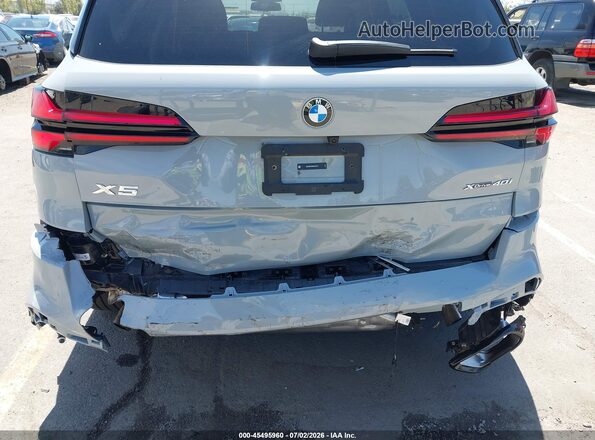 5UX23EU04R9V23410 2024 BMW X5 Light Blue Vista frontal