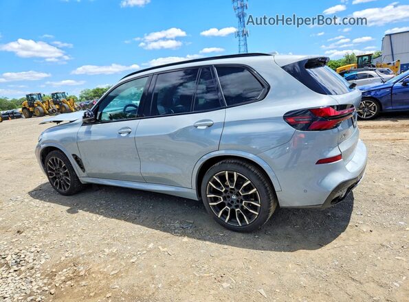 5UX23EU05R9S31166 2024 BMW X5 Gray Trasero izquierdo