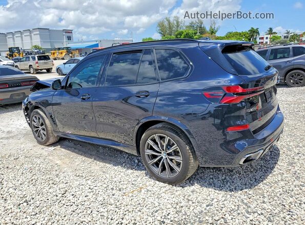 5UX23EU05S9X88827 2025 BMW X5 Blue Trasero izquierdo