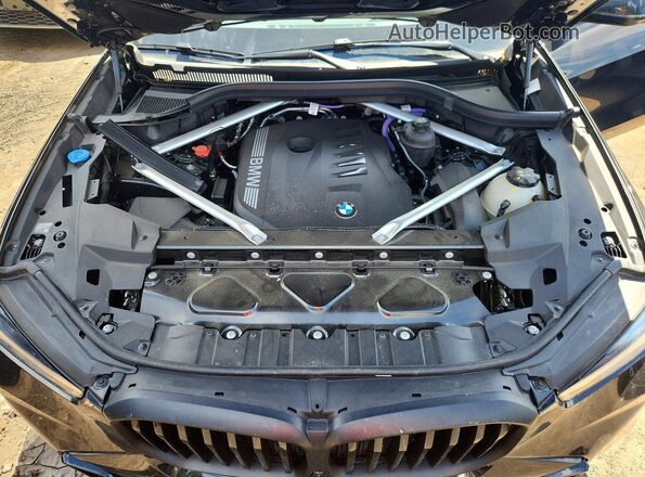 5UX23EU05S9Z30013 2025 BMW X5 Black Engine compartment view