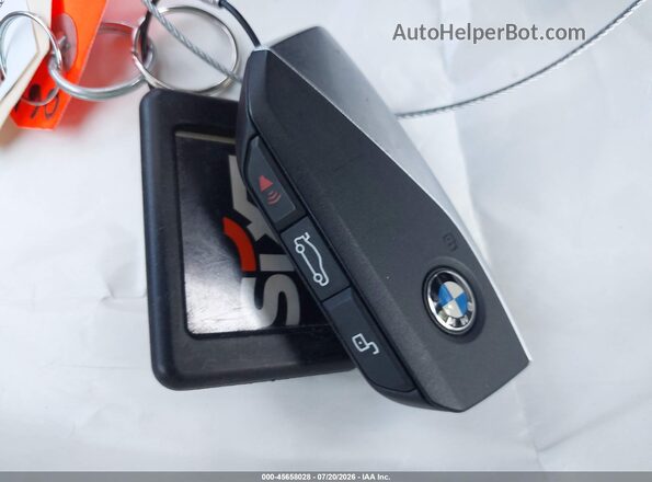 5UX23EU05T9154824 2026 BMW X5 Light Blue Առջևի վահանակի տեսք