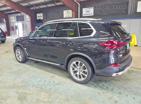 5UX23EU06T9110184 2026 BMW X5 Black უკანა მარჯვენა