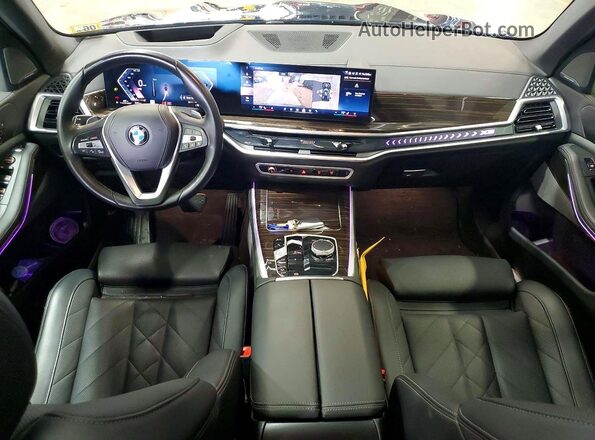 5UX23EU06T9110184 2026 BMW X5 Black ხელსაწყოთა პანელის ხედი