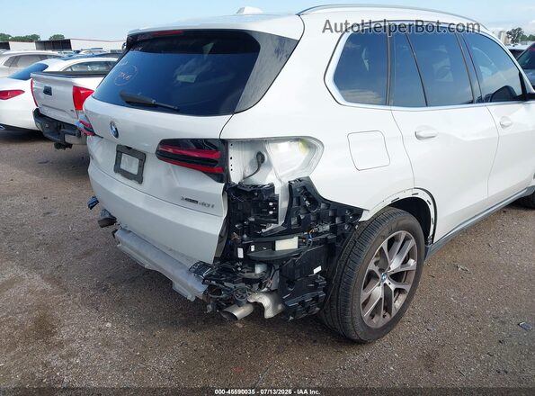 5UX23EU07R9V15852 2024 BMW X5 White 