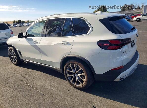 5UX23EU07S9Y56982 2025 BMW X5 White Rear left