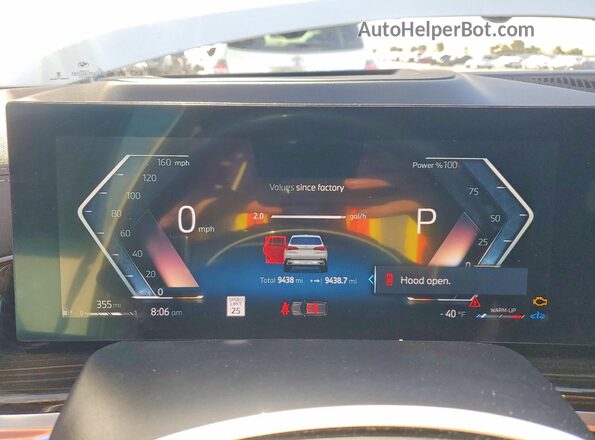 5UX23EU07S9Y56982 2025 BMW X5 White Instrument cluster view