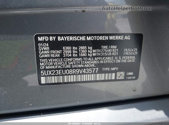 5UX23EU08R9V43577 2024 BMW X5 Gray Vista del compartimento del motor