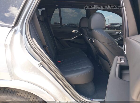 5UX23EU08R9V43577 2024 BMW X5 Gray Vista de la etiqueta del VIN