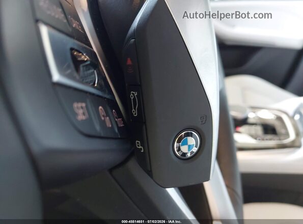 5UX23EU08S9W58119 2025 BMW X5 Black Dashboard view
