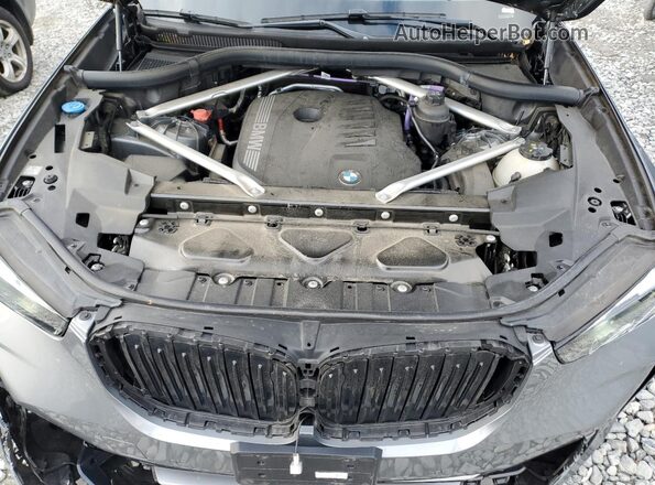5UX23EU09R9S33535 2024 BMW X5 Gray ძრავის განყოფილების ხედი