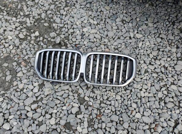 5UX23EU09R9S33535 2024 BMW X5 Gray VIN კოდის სტიკერის ხედი