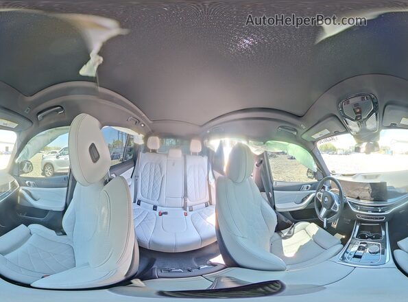 5UX23EU09R9V22883 2024 BMW X5 White 360 interior view