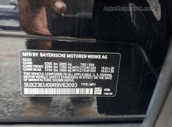 5UX23EU09R9V63093 2024 BMW X5 Black Vista interior de 360 grados