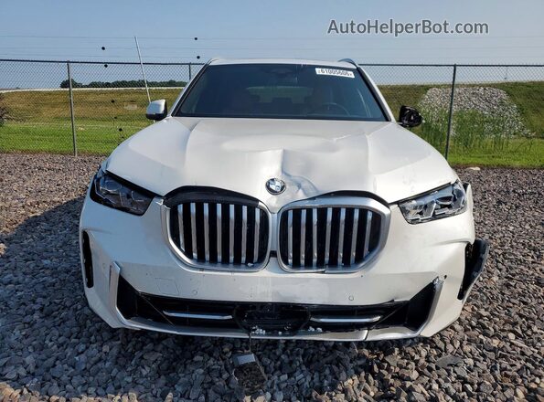 5UX23EU09T9312338 2026 BMW X5 White Դիմացի տեսք