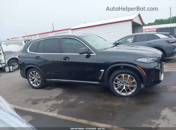 5UX23EU0XR9V87757 2024 BMW X5 Black Панорамний вид салону 360°