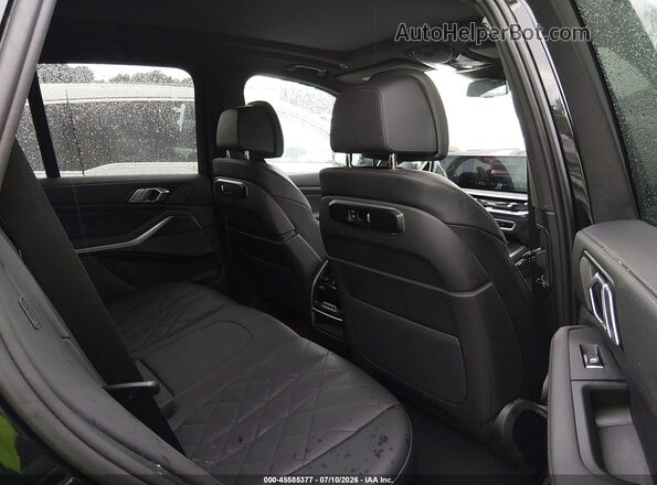 5UX23EU0XS9W69784 2025 BMW X5 Black Vista de la etiqueta del VIN