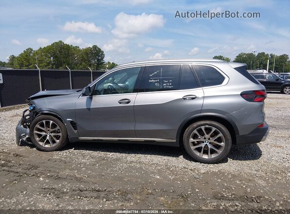 5UX23EU0XS9X73322 2025 BMW X5 Gray Vista interior de 360 grados