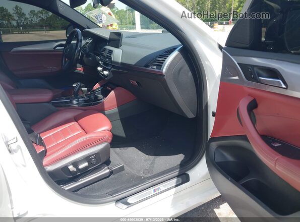 5UX2V1C00M9E90762 2021 BMW X4 White Widok wnętrza z przodu